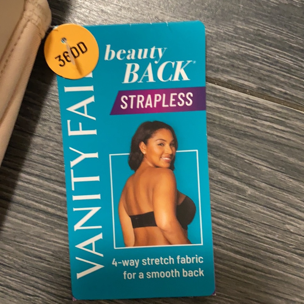 COPY - NWT size 36DD Vanity Fair Womens Beauty Back Underwire Smoothing Straple… - Picture 3 of 6